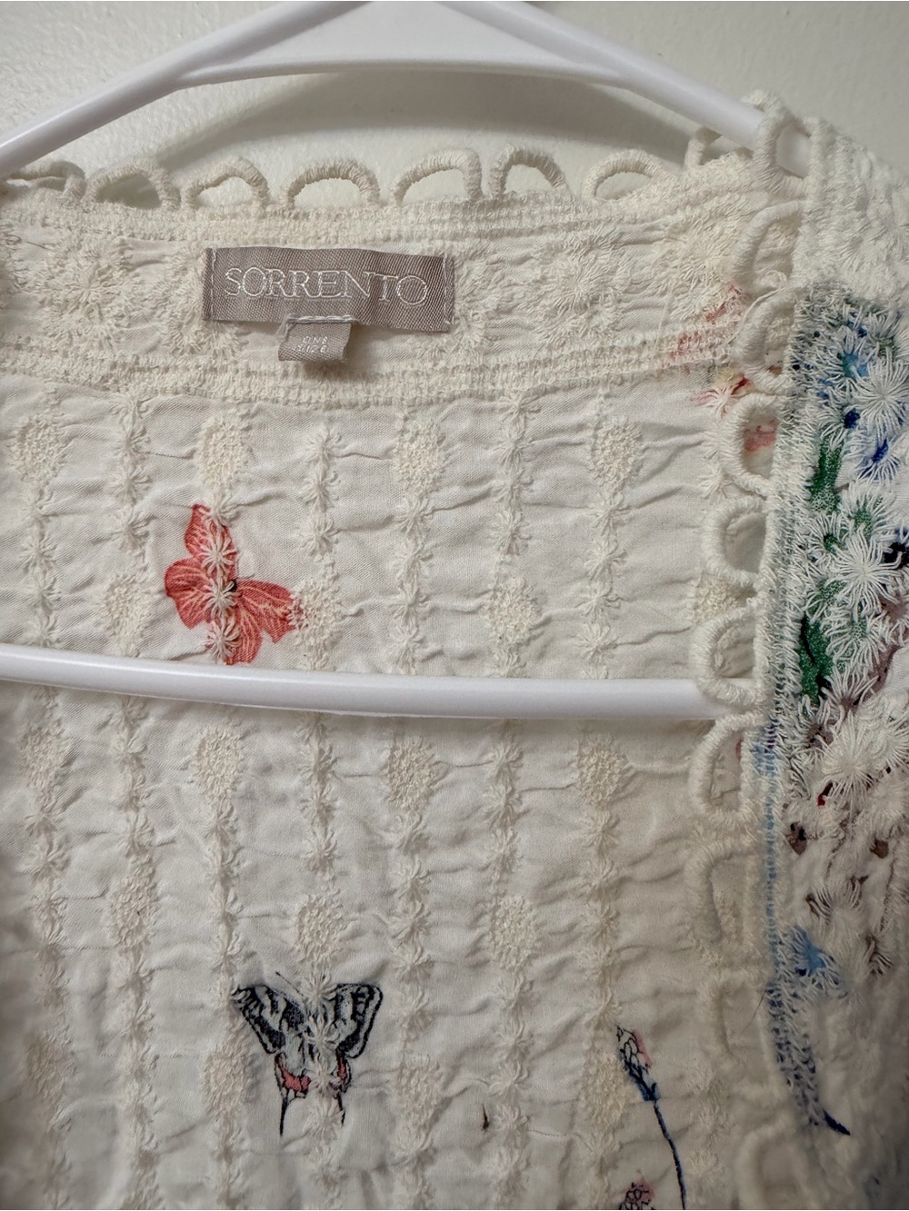 Sorrento Crocheted Floral Kimono - White with Multicolor Print - Picture 2 of 4